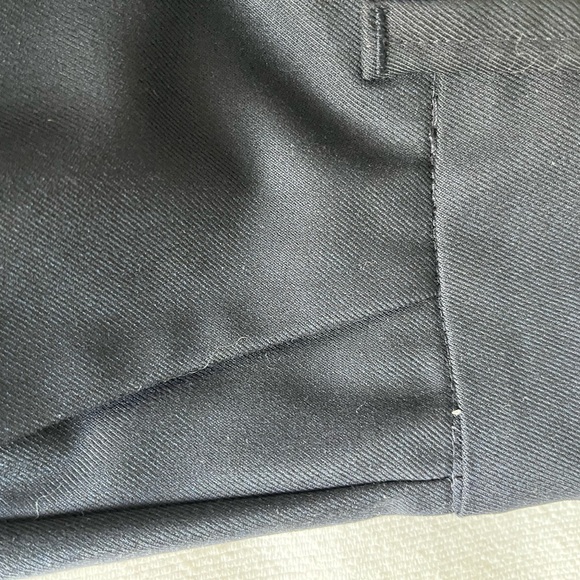 Very dark navy blue. Zara pants size M. - Picture 10 of 10